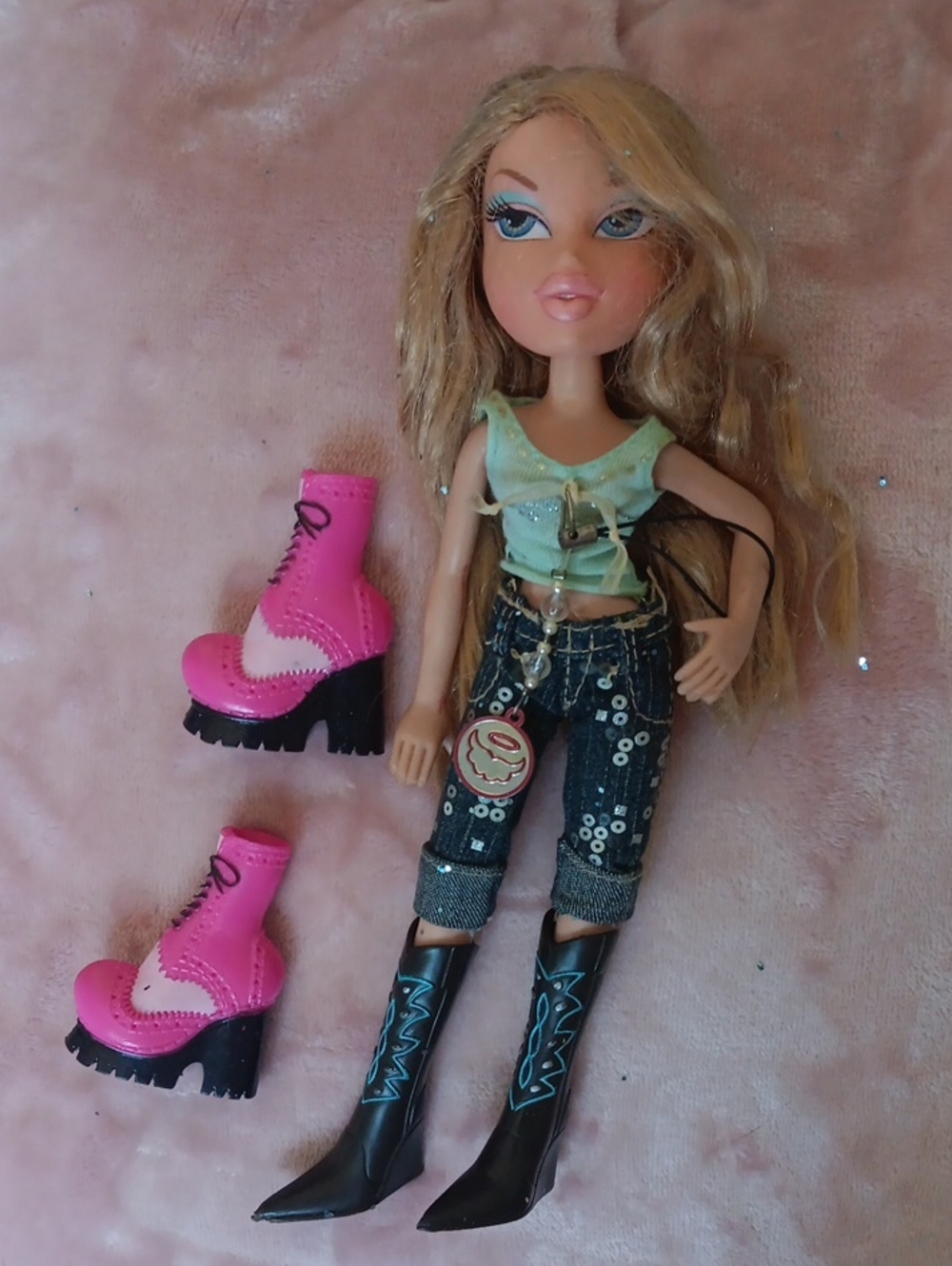 Bratz doll for collectors and girls Extra Boots